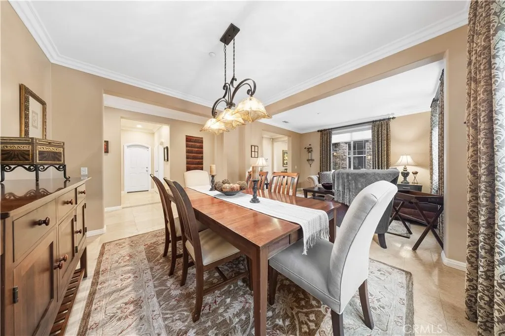 4039 Golden Terrace Ln, Chino Hills, California 91709 home-pic-15