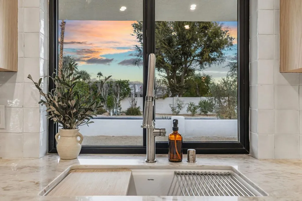 72400 Rancho Road, Rancho Mirage, California 92270 home-pic-64