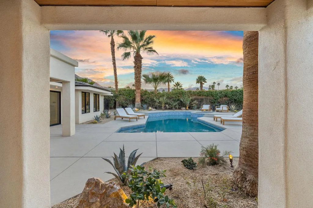 72400 Rancho Road, Rancho Mirage, California 92270 home-pic-22