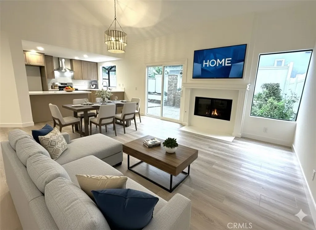 12516 Wedgwood Circle, Tustin, California 92780 home-pic-4