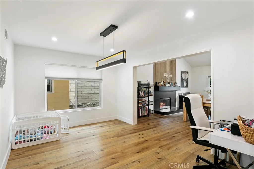 24411 Highlander Road, West Hills, California 91307 home-pic-7