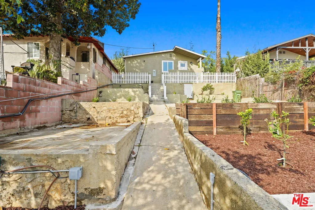 4335 Blanchard Street, Los Angeles, California 90022 home-pic-0