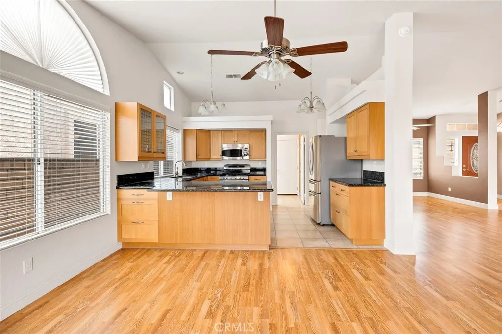 2830 Banyan Tree, Hemet, California 92545 home-pic-12