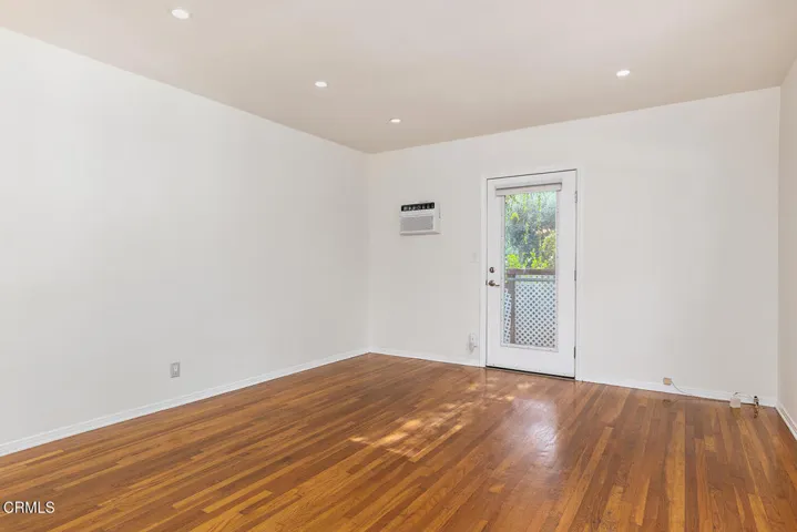 1070 E Woodbury Rd 006-mls