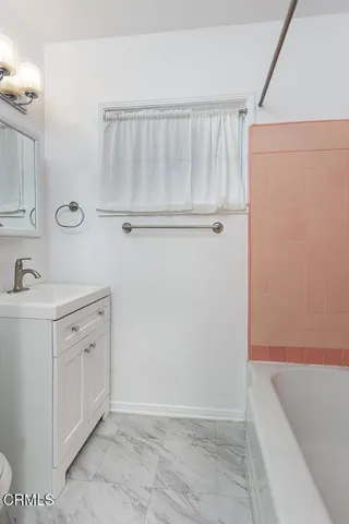 1070 E Woodbury Rd 019-mls
