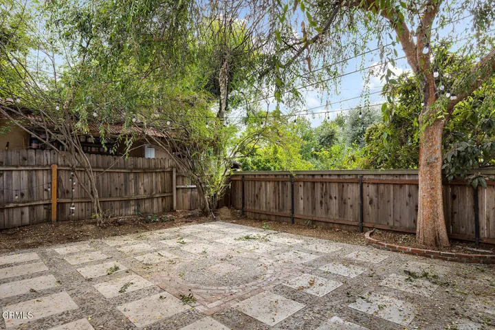 1070 E Woodbury Rd 020-mls