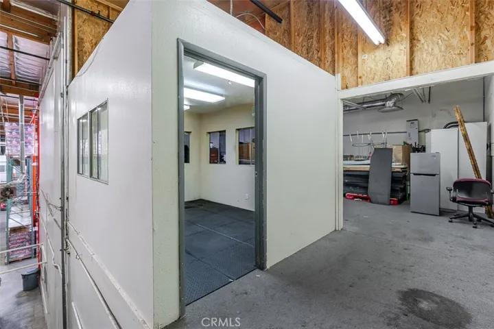 9142 Independence, Chatsworth, California 91311