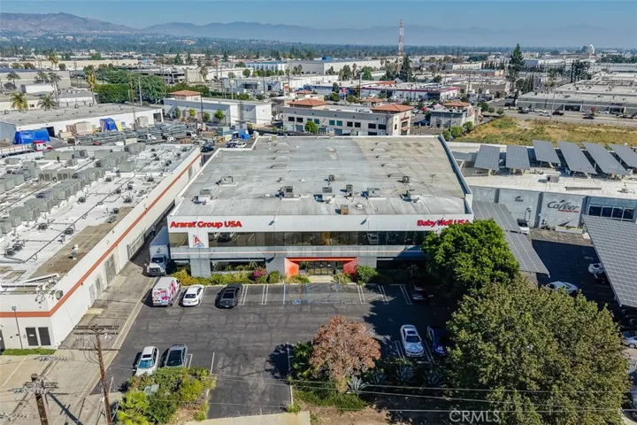 9142 Independence, Chatsworth, California 91311
