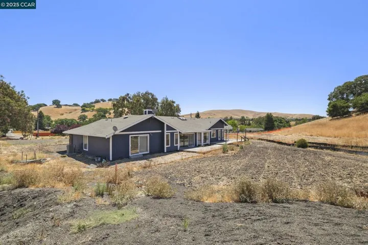 1610 Lawrence Road, Danville, California 94506-4701