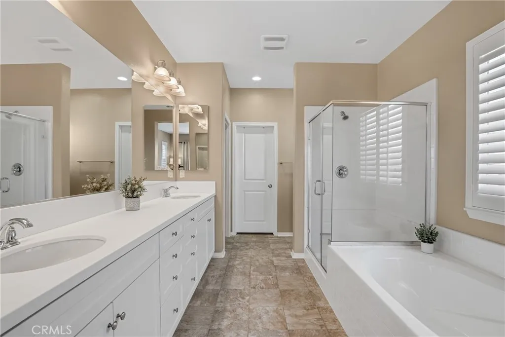 27832 Paddleboat Court, Menifee, California 92585 home-pic-17