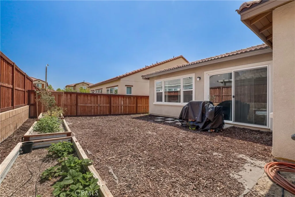 27832 Paddleboat Court, Menifee, California 92585 home-pic-26