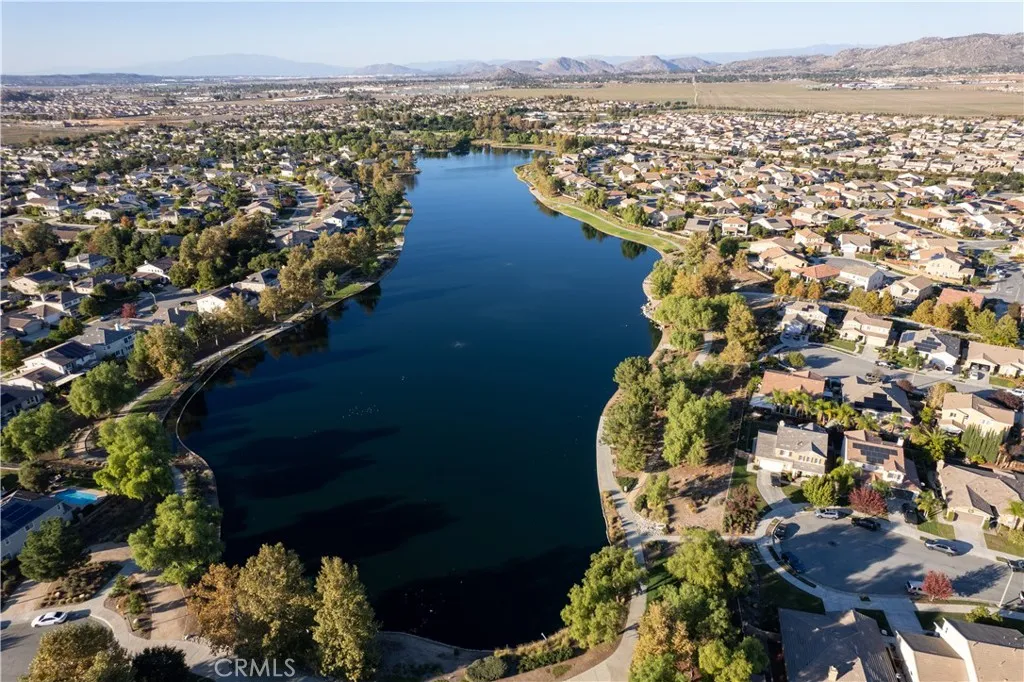 27832 Paddleboat Court, Menifee, California 92585 home-pic-31