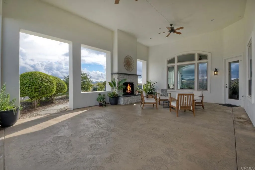 2644 Dos Lomas, Fallbrook, California 92028 home-pic-38