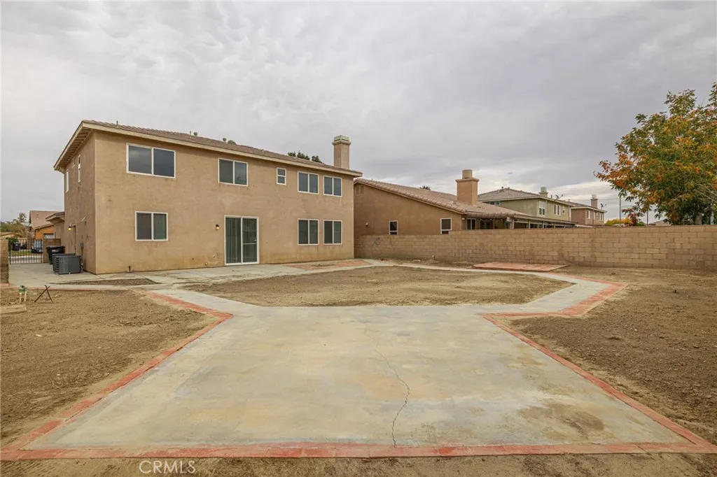 2834 Allessandra Court, Lancaster, California 93535 home-pic-46