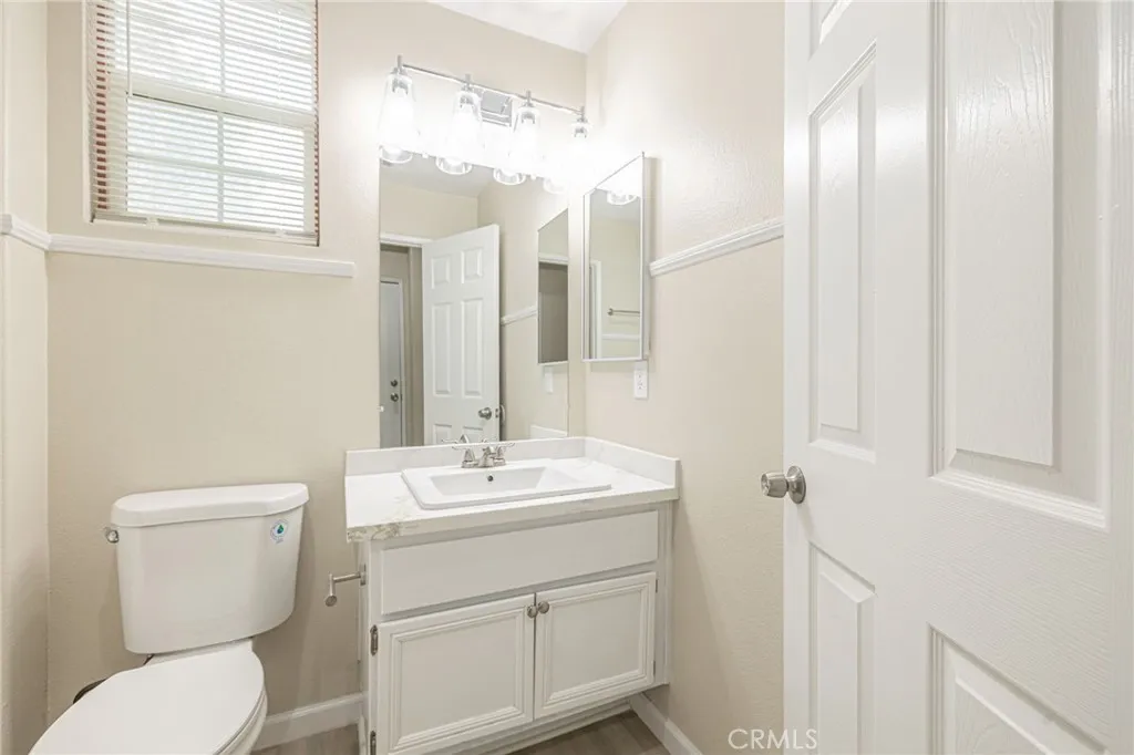 2834 Allessandra Court, Lancaster, California 93535 home-pic-11