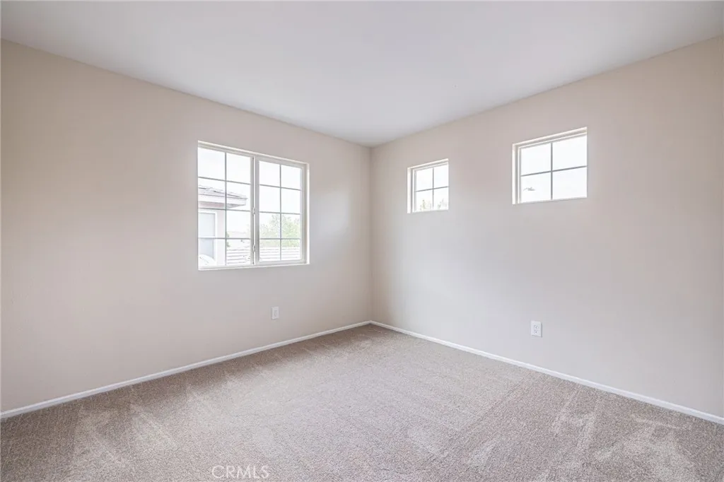 2834 Allessandra Court, Lancaster, California 93535 home-pic-36
