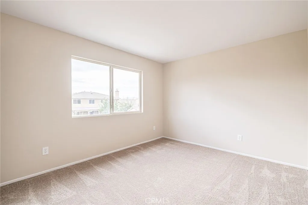 2834 Allessandra Court, Lancaster, California 93535 home-pic-41