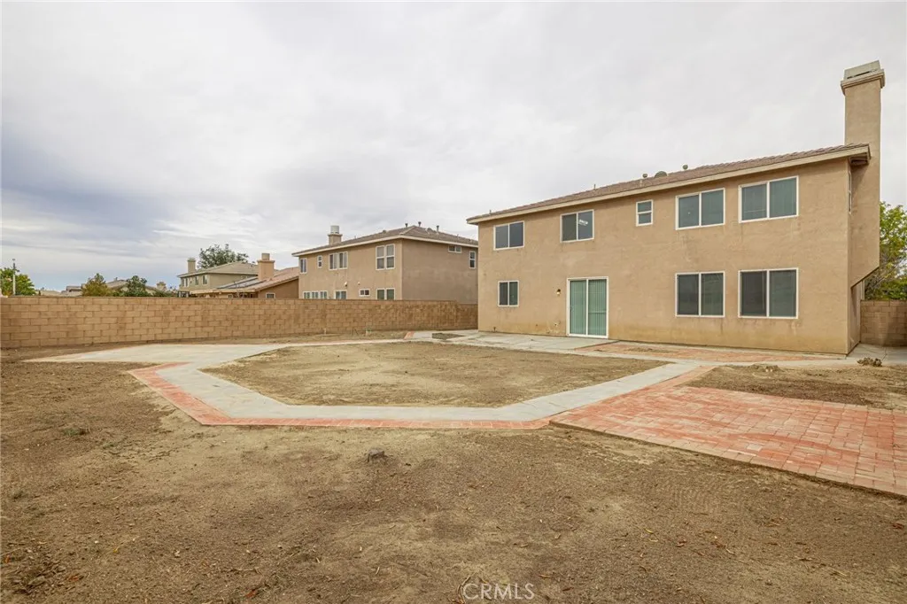 2834 Allessandra Court, Lancaster, California 93535 home-pic-48