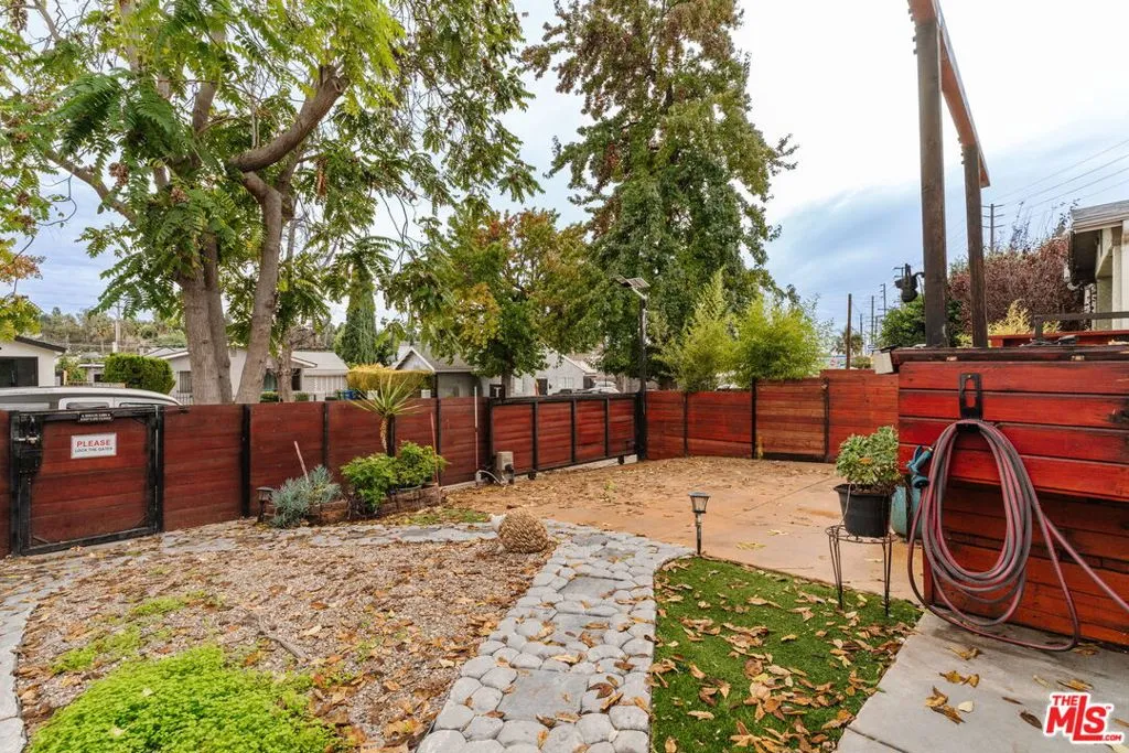 4427 Alumni Avenue, Los Angeles, California 90041 home-pic-4