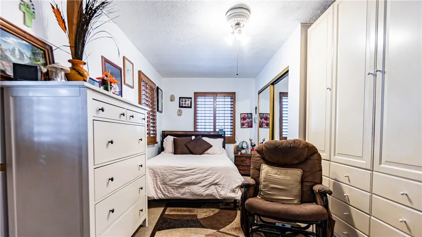 4656 Floral, Los Angeles, California 90022