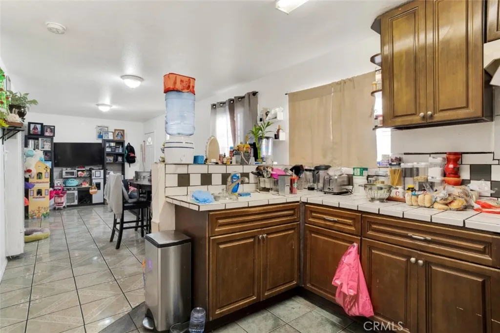 418 E 120th Street, Los Angeles, California 90061 home-pic-6