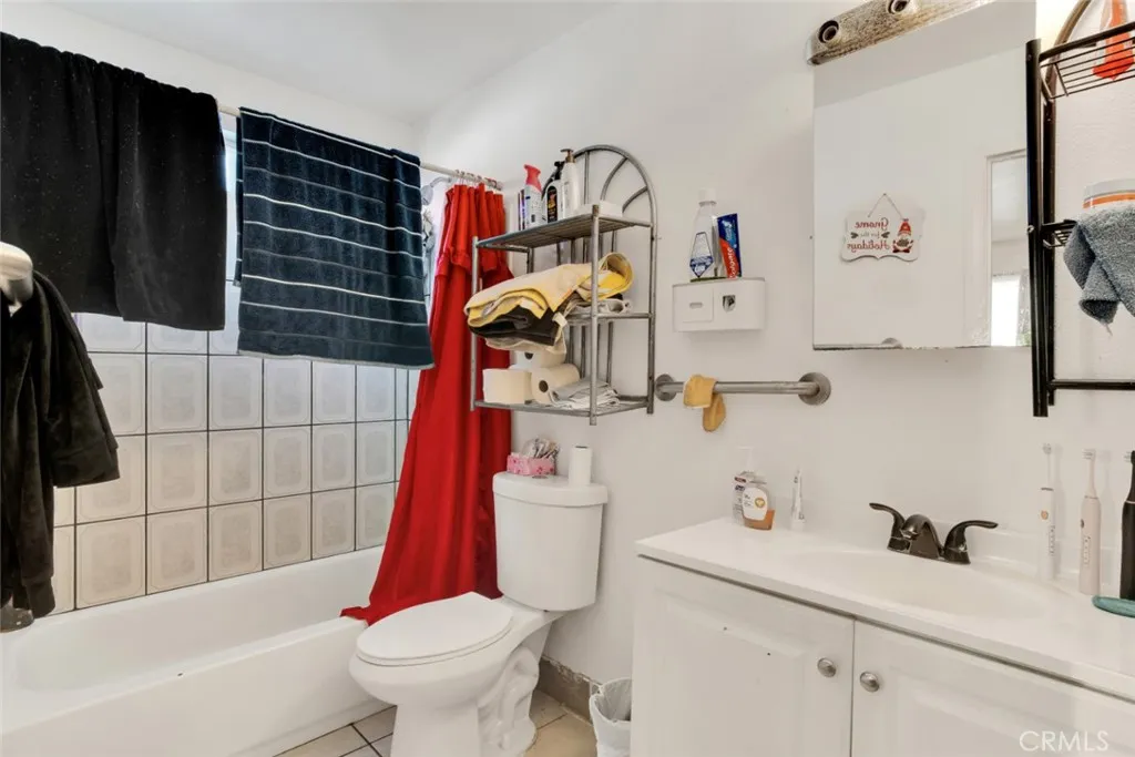 418 E 120th Street, Los Angeles, California 90061 home-pic-13