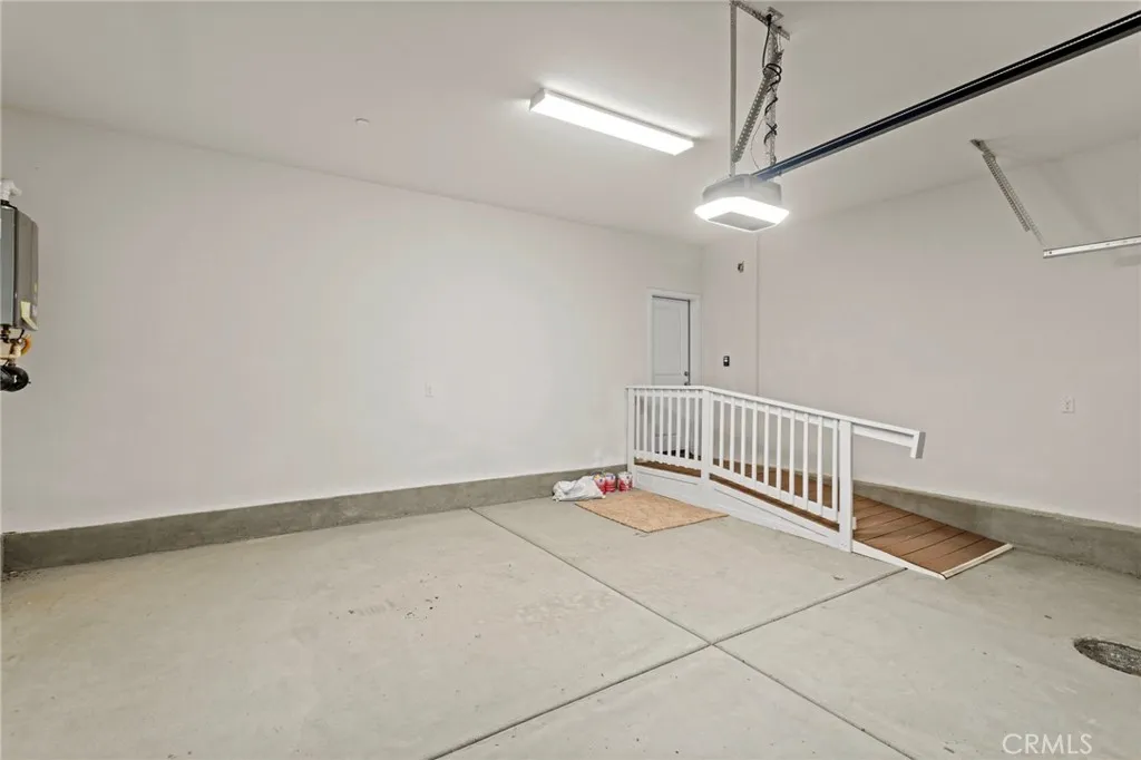 36932 Buccella, Beaumont, California 92223 home-pic-31