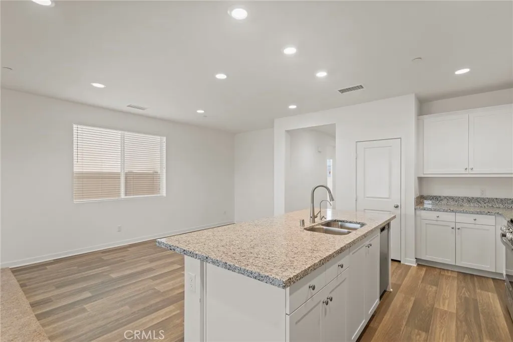 36932 Buccella, Beaumont, California 92223 home-pic-12