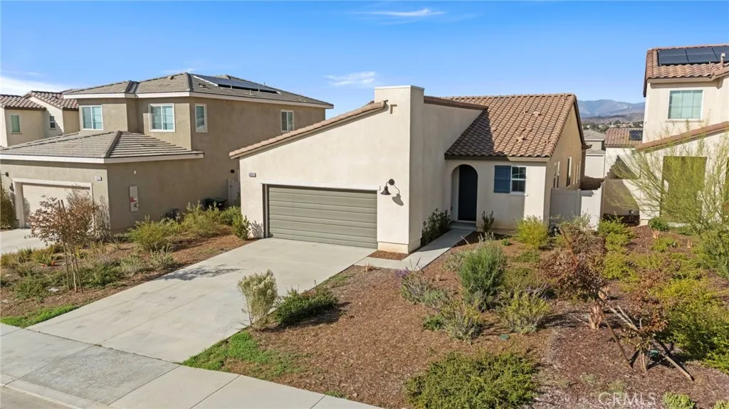 36932 Buccella, Beaumont, California 92223 home-pic-37