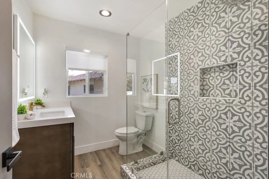 209 S Worthy, Glendora, California 91741 home-pic-28