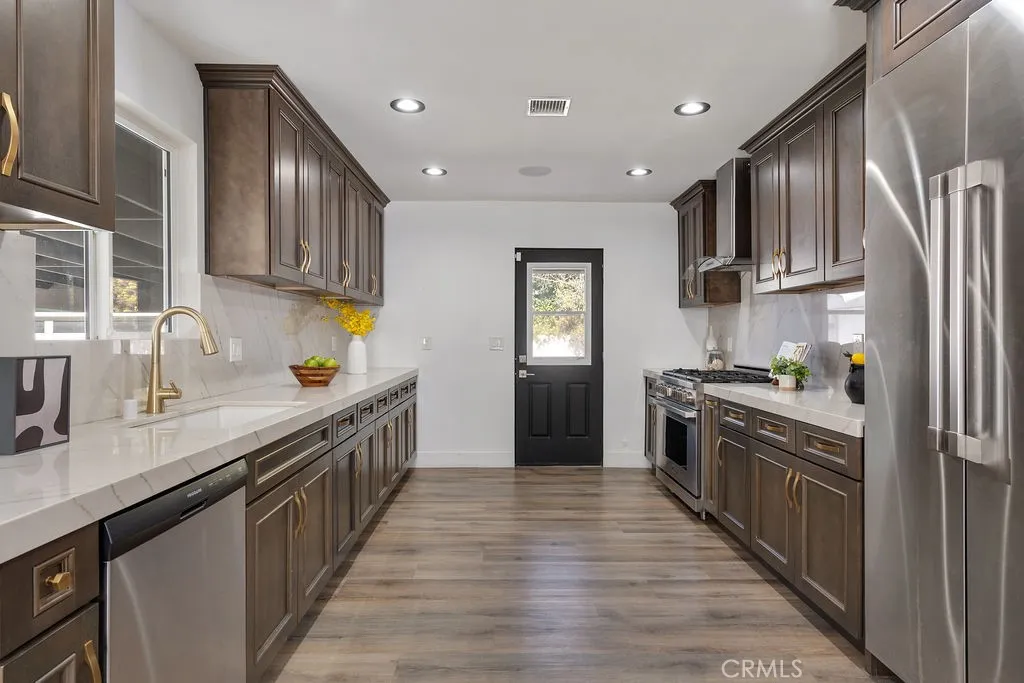 209 S Worthy, Glendora, California 91741 home-pic-14