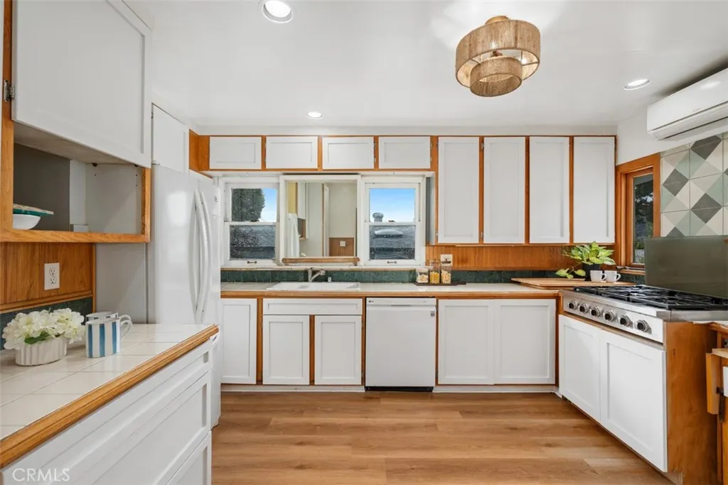 5153 Windermere Avenue, Los Angeles, California 90041 home-pic-12