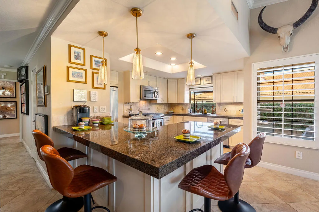 39196SweetwaterDr-15