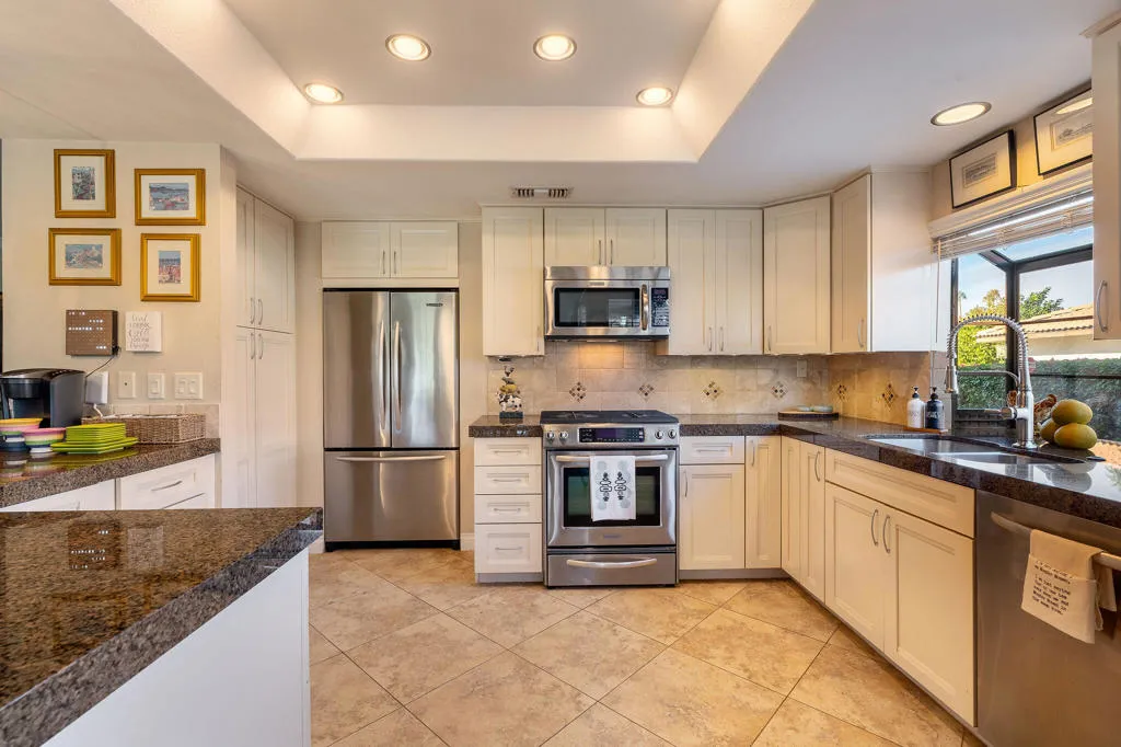 39196SweetwaterDr-16