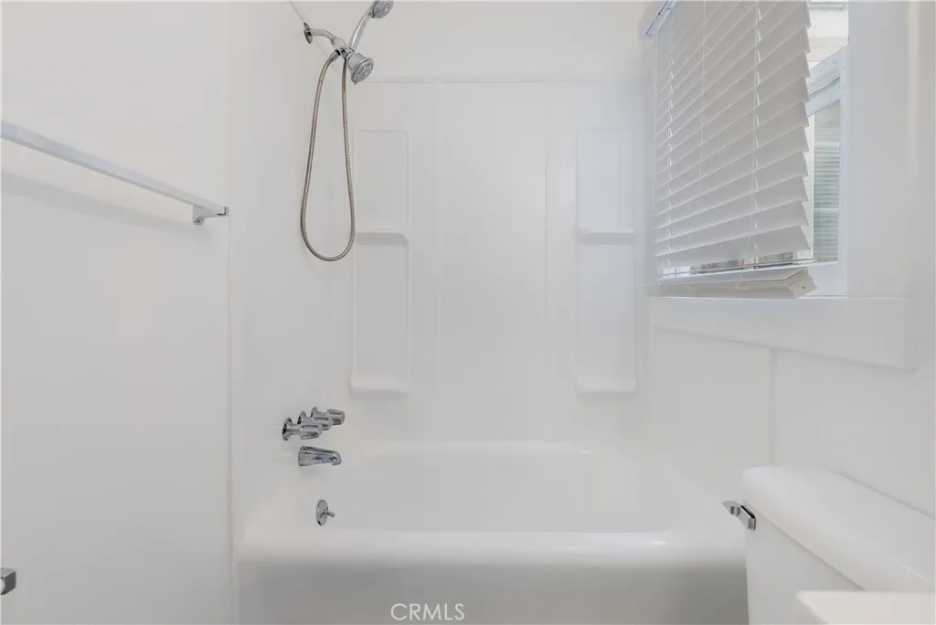 1309 Cabrillo, Venice, California 90291 home-pic-26