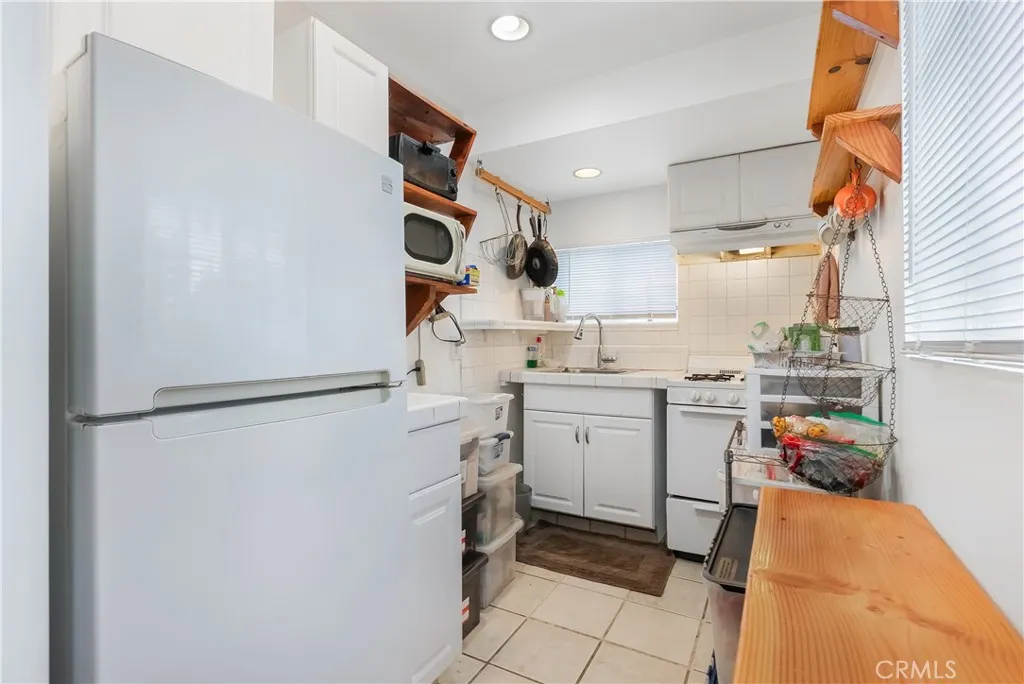 1309 Cabrillo, Venice, California 90291 home-pic-43