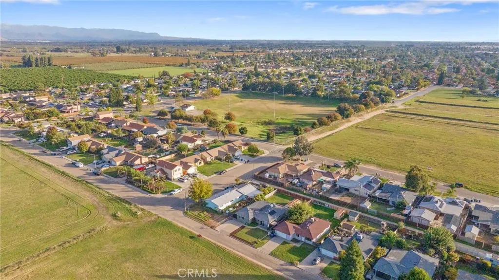 1015 Geary, Sanger, California 93657 home-pic-38