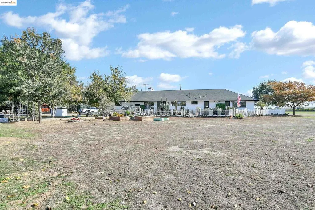 23701 Marsh Creek Rd, Brentwood, California 94513 home-pic-22