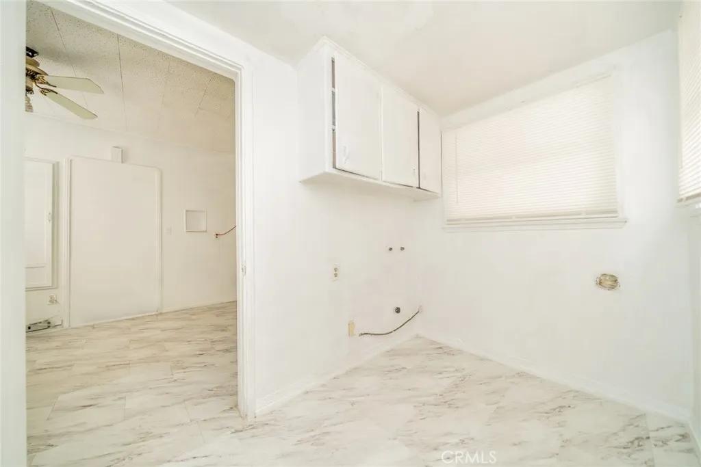 1163 N White Avenue, Pomona, California 91768 home-pic-20
