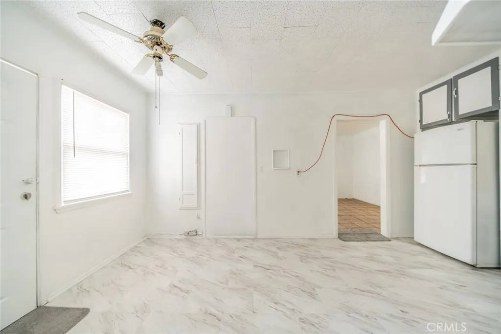1163 N White Avenue, Pomona, California 91768 home-pic-9