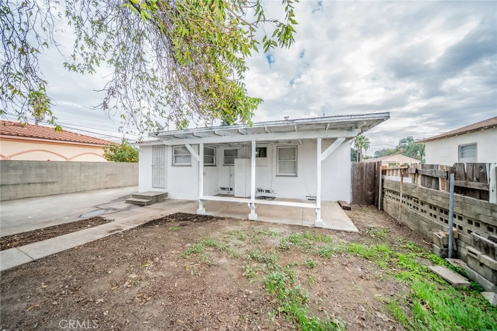 1163 N White Avenue, Pomona, California 91768 home-pic-29