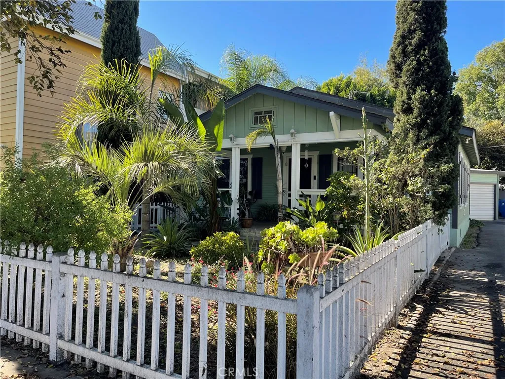 5221 Satsuma, North Hollywood, California 91601 home-pic-0