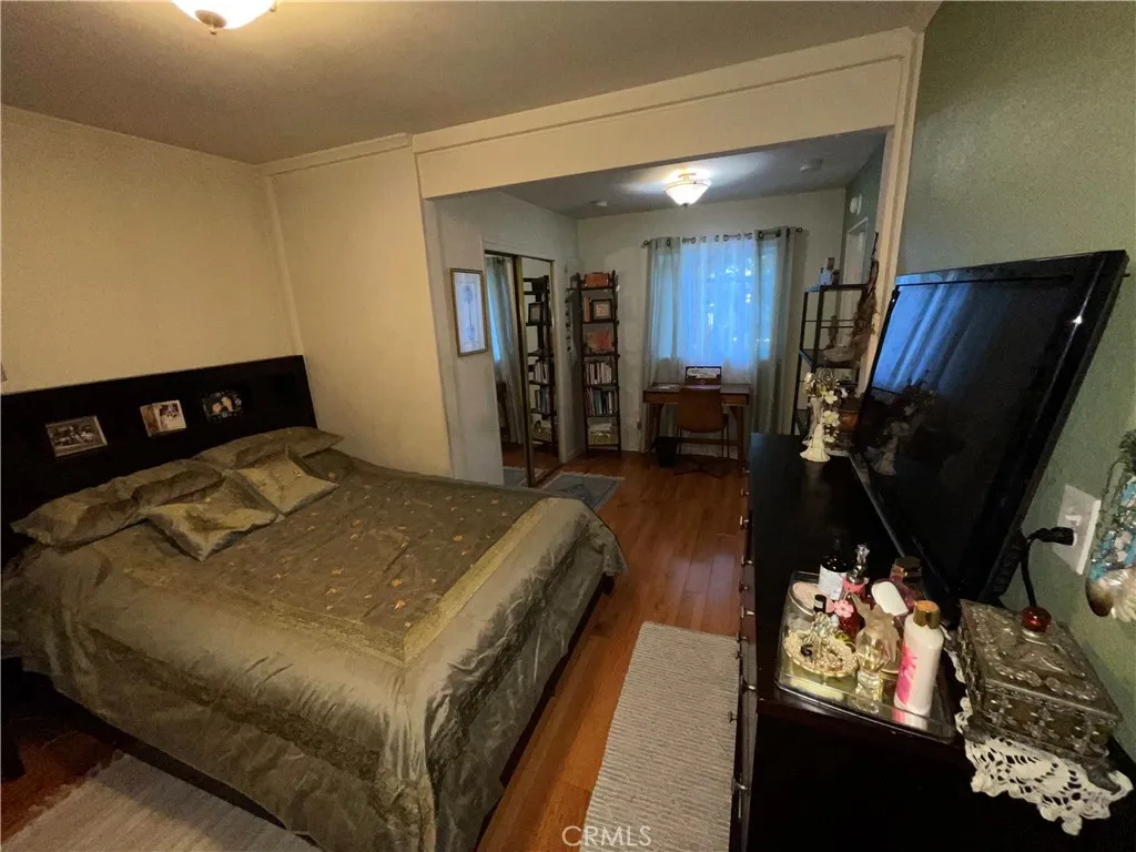 5221 Satsuma, North Hollywood, California 91601 home-pic-10