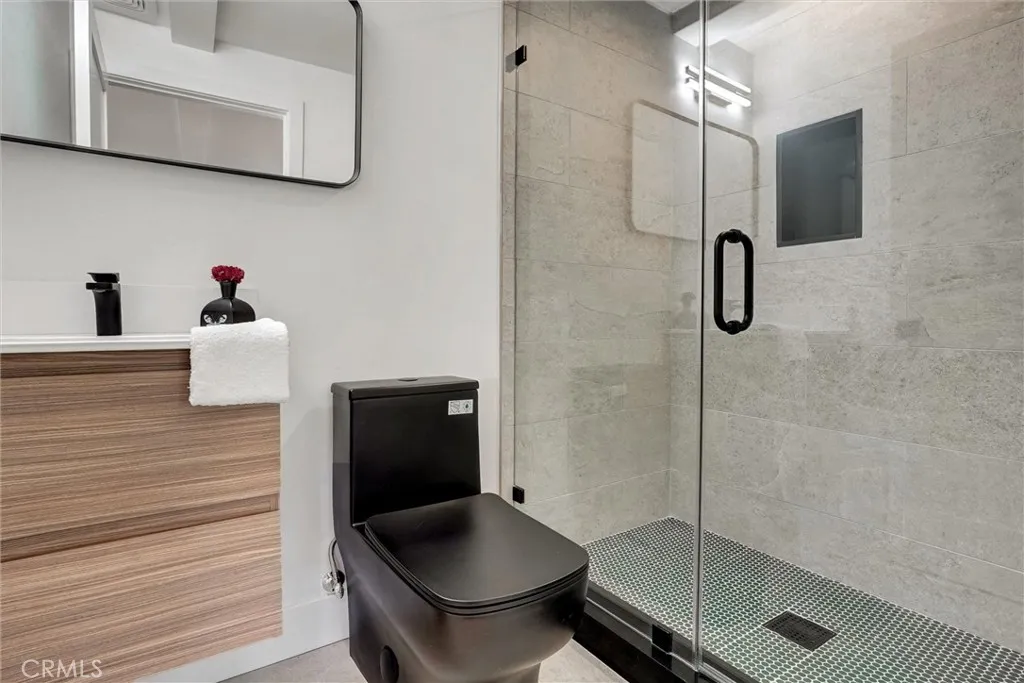 13791 Gavina, Sylmar, California 91342 home-pic-41