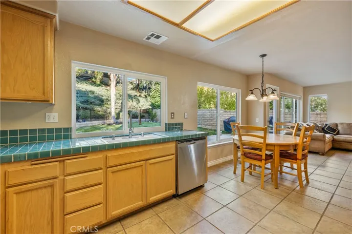 27729 Villa Canyon, Castaic, California 91384