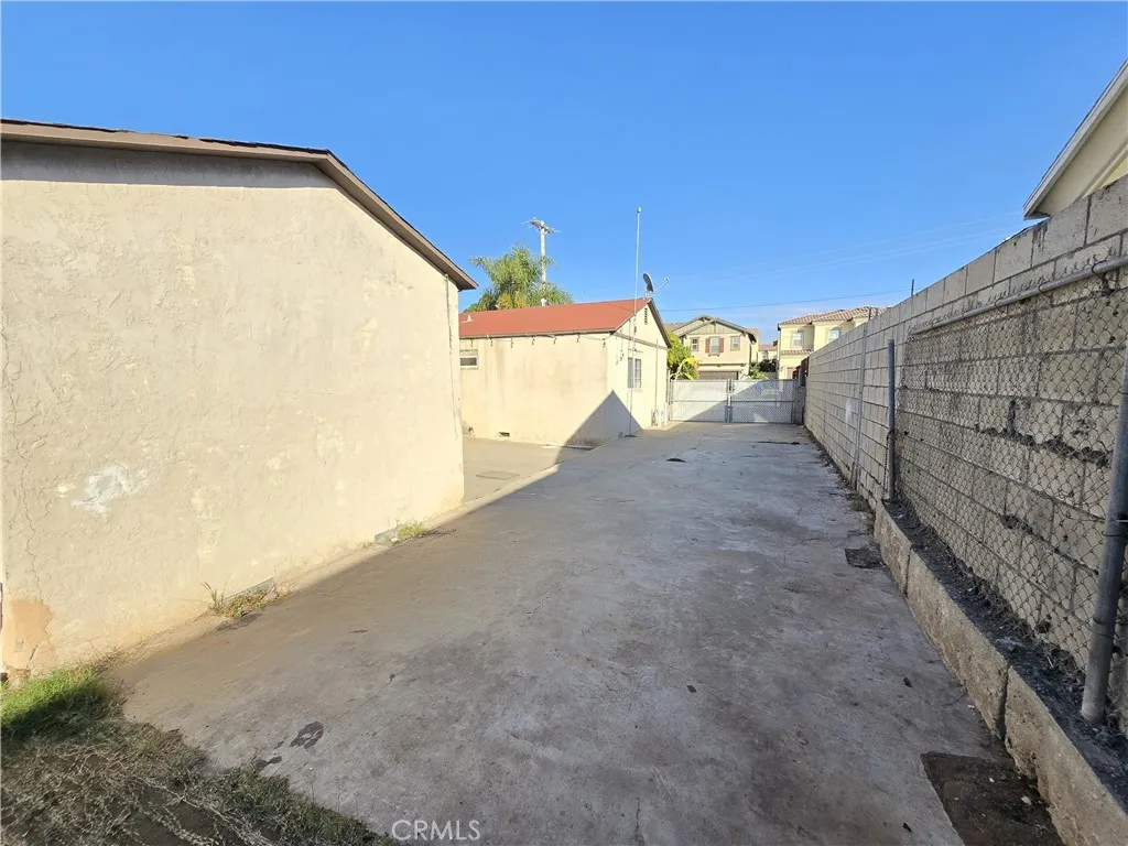 984 Thermal, San Diego, California 92154 home-pic-19