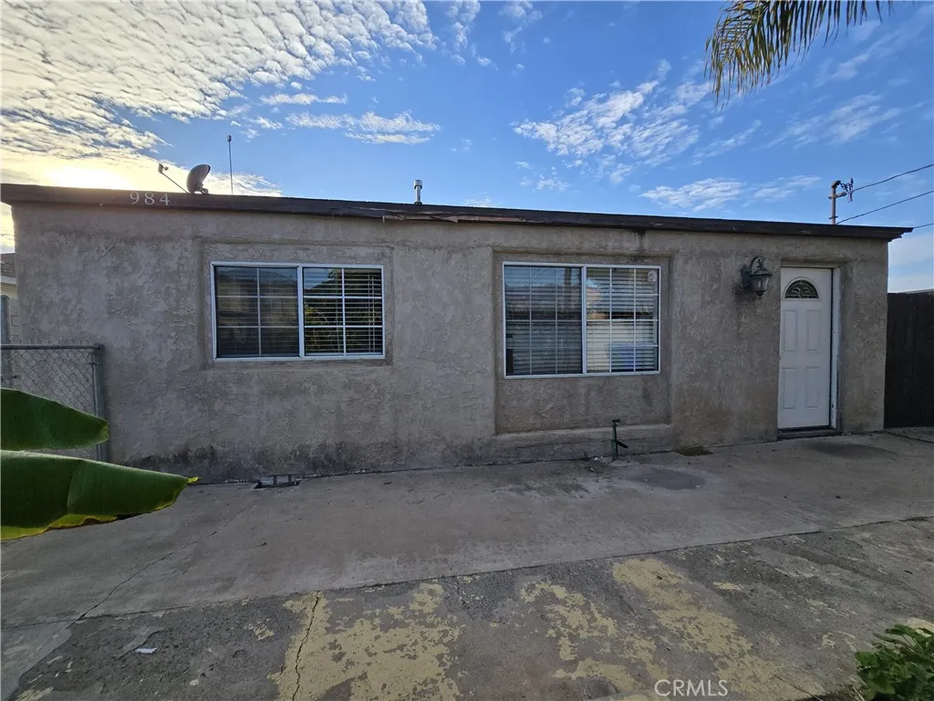 984 Thermal, San Diego, California 92154 home-pic-1