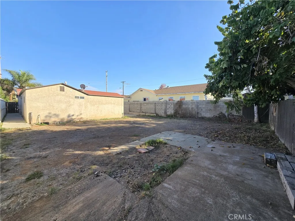 984 Thermal, San Diego, California 92154 home-pic-18