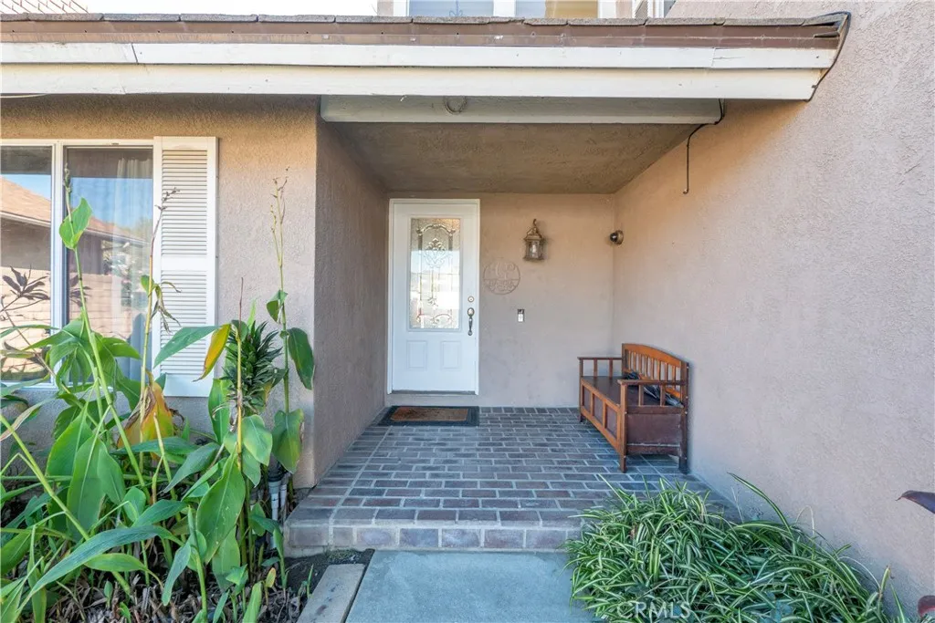 1226 Stratford Lane, San Dimas, California 91773 home-pic-6