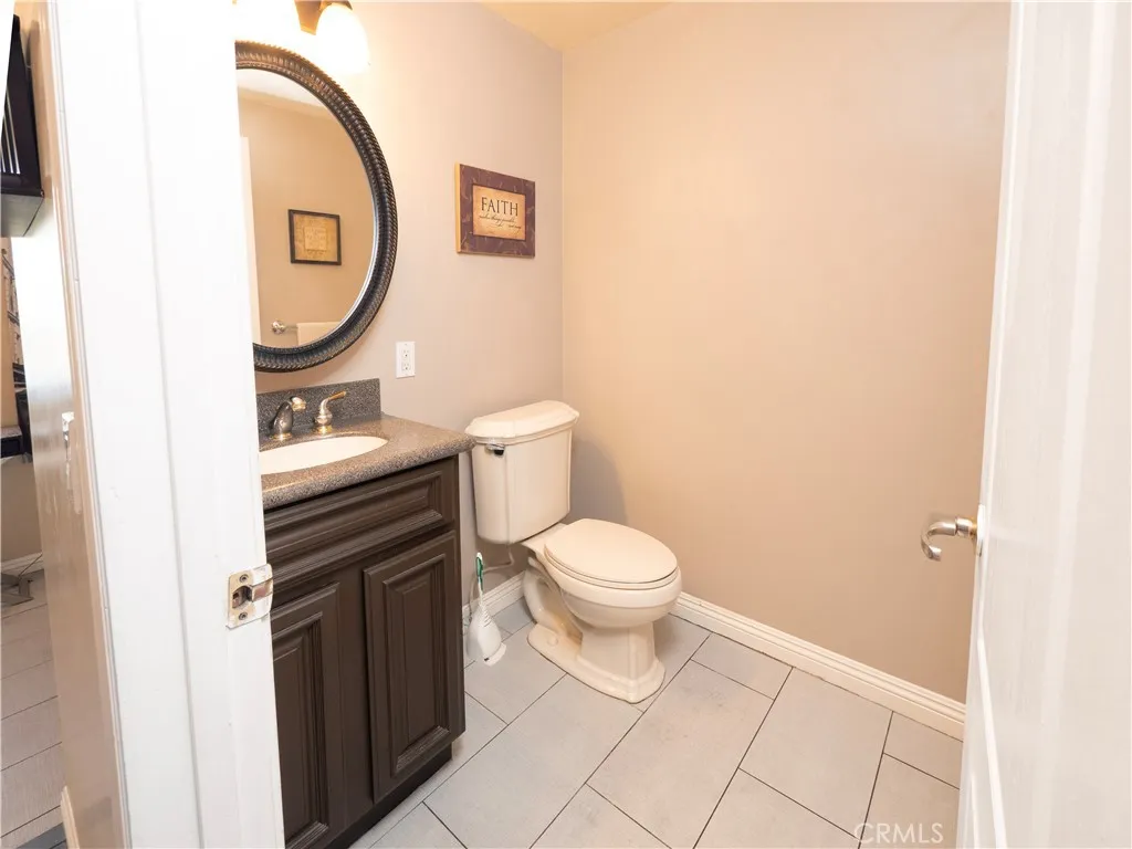1226 Stratford Lane, San Dimas, California 91773 home-pic-11
